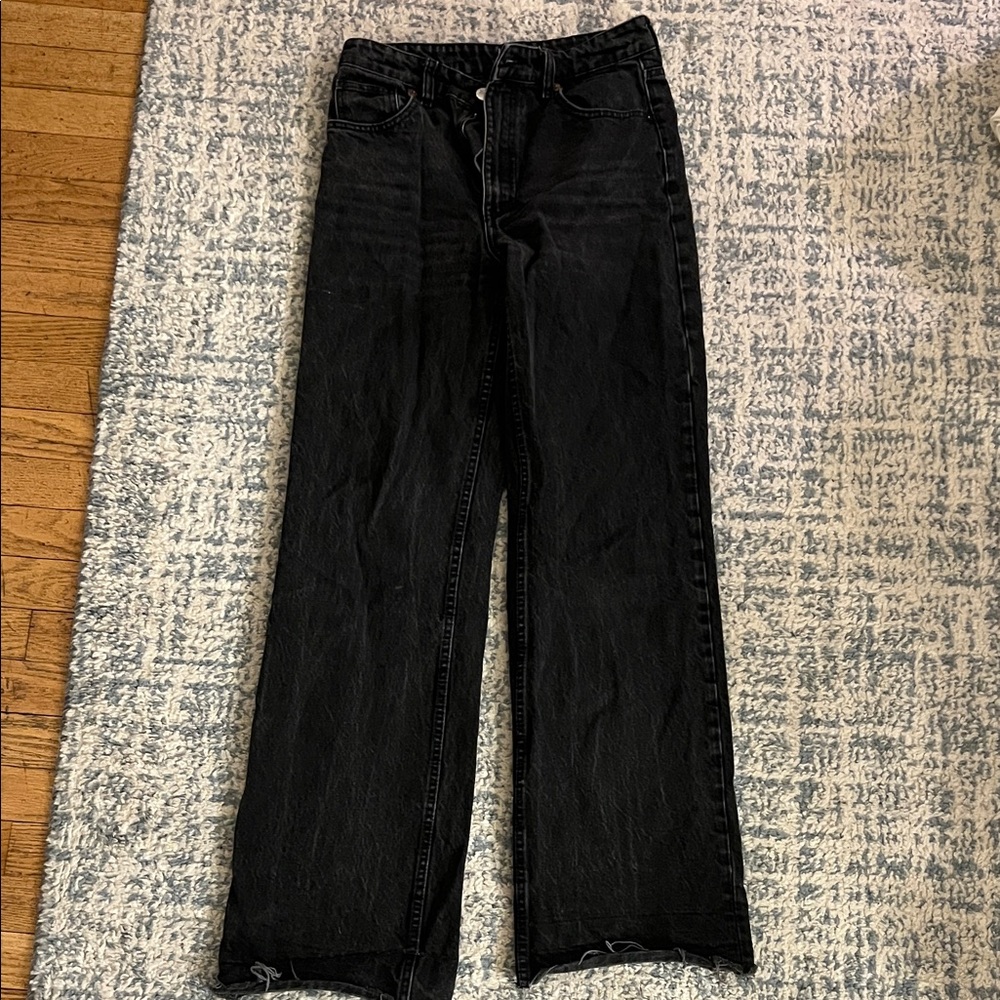 Zara Women's Black Straight Leg Jeans
